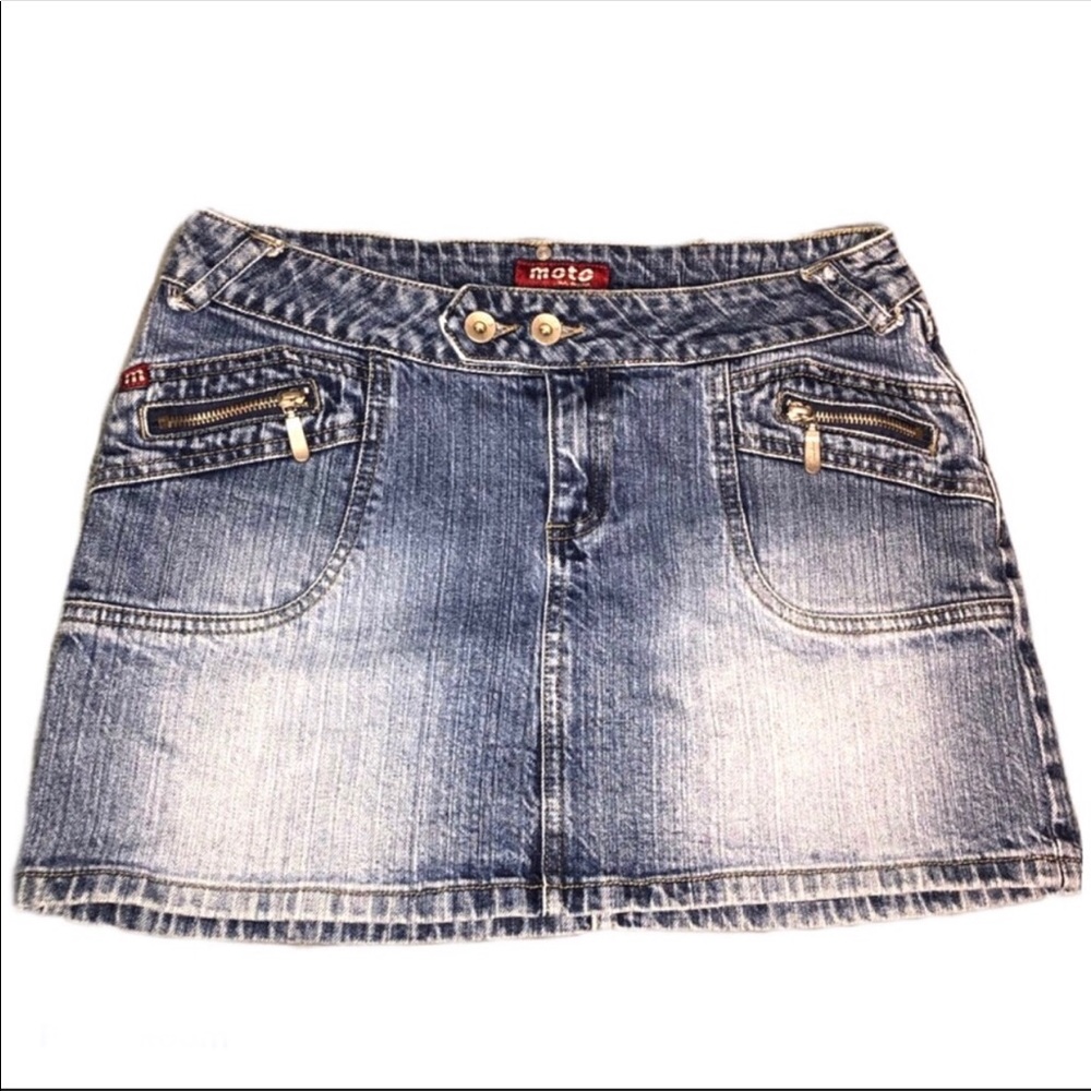 🛍Moto denim skirt Size 30